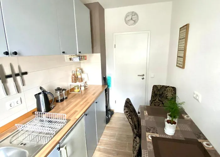 Komplette Nahe Am See * Prenzlau